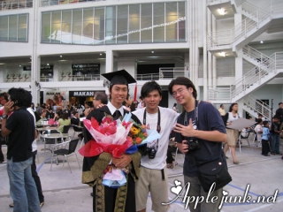 graduation07.jpg