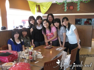 laisy_bday03.jpg