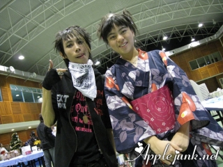 gathering04.jpg