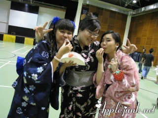 gathering03.jpg