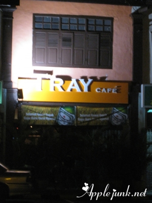 tray_cafe_18.jpg