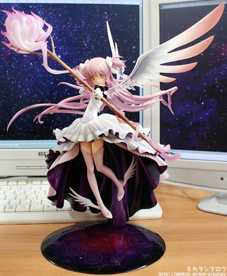 ultimate-madoka-pvc-figure-10