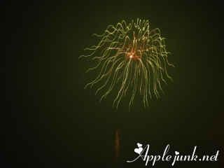 fireworks04.jpg