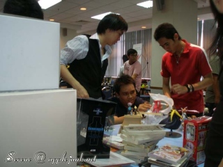 OLYMPUS DIGITAL CAMERA